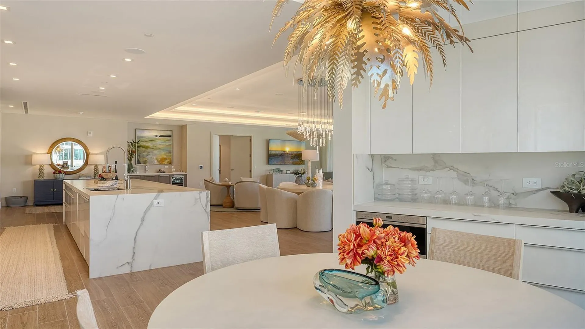 1561 Gulf Of Mexico Drive Longboat Key FL 34228