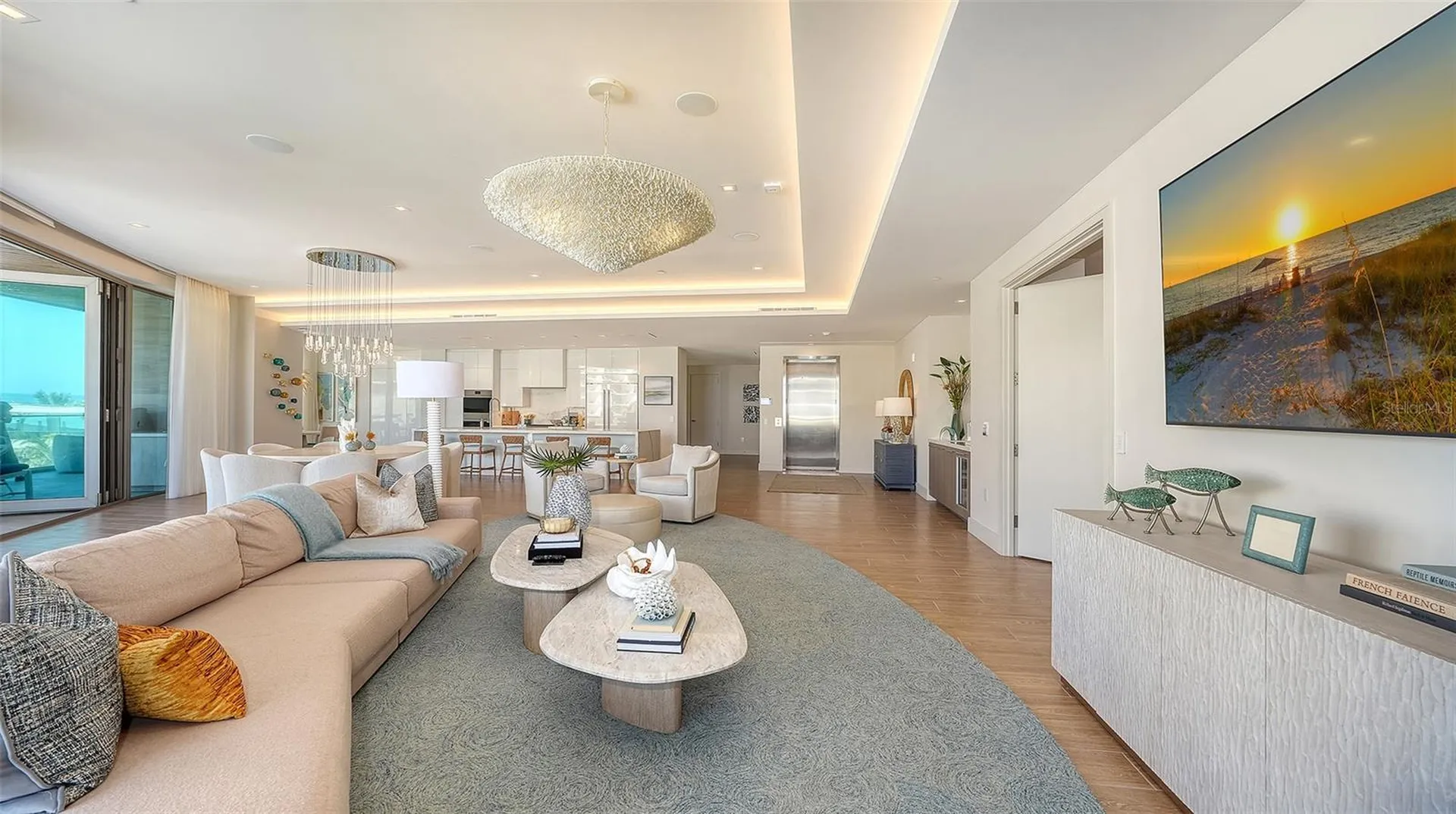 1561 Gulf Of Mexico Drive Longboat Key FL 34228