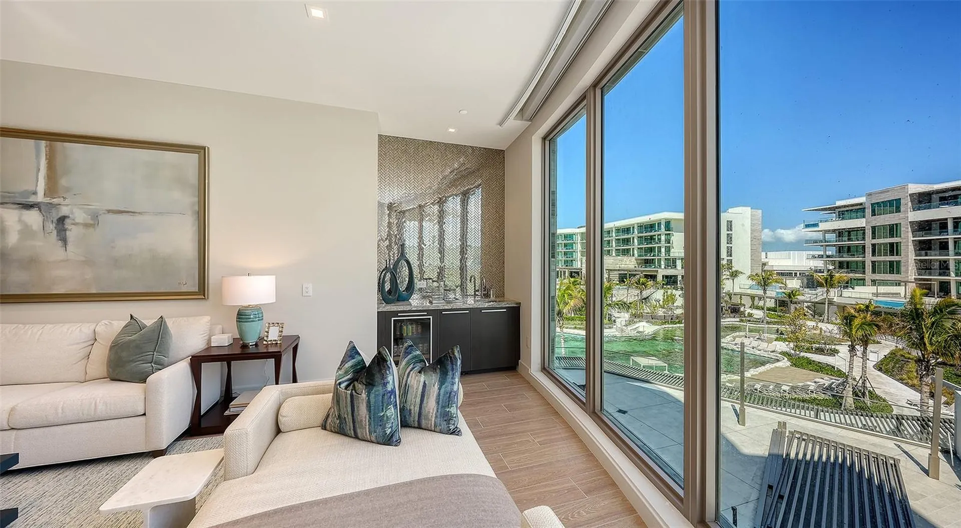 1561 Gulf Of Mexico Drive Longboat Key FL 34228