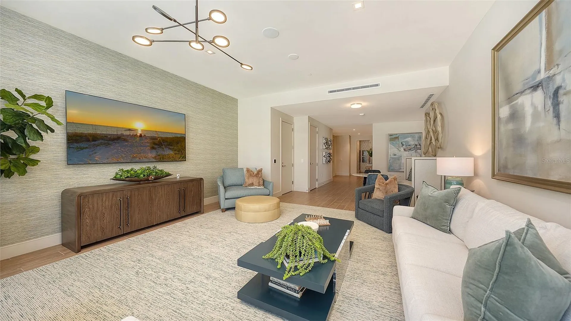 1561 Gulf Of Mexico Drive Longboat Key FL 34228