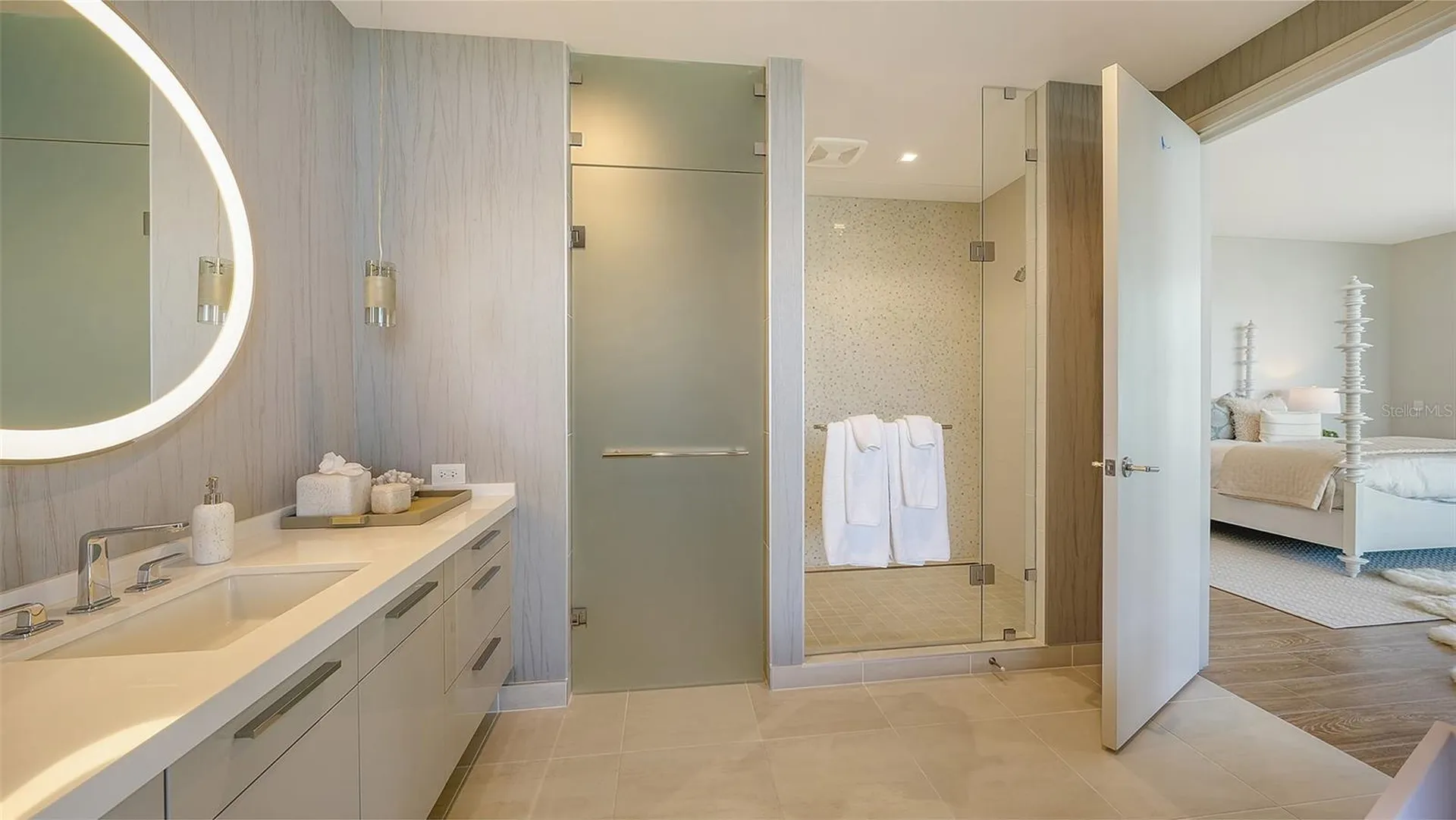 1561 Gulf Of Mexico Drive Longboat Key FL 34228