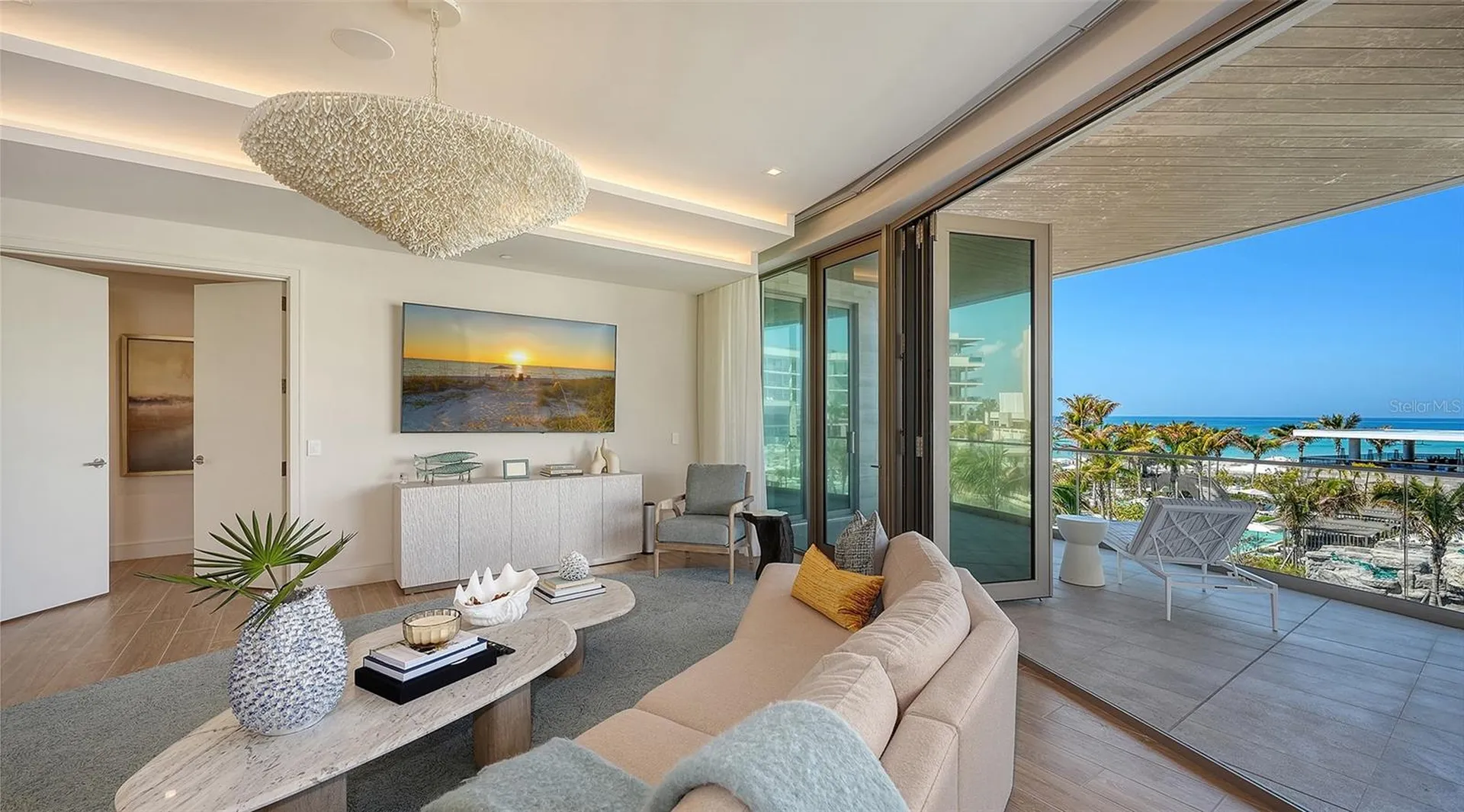 1561 Gulf Of Mexico Drive Longboat Key FL 34228