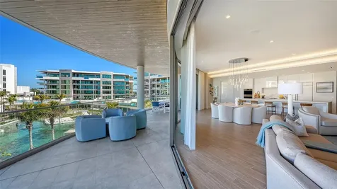 1561 Gulf Of Mexico Drive Longboat Key FL 34228