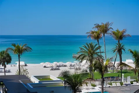 1561 Gulf Of Mexico Drive Longboat Key FL 34228