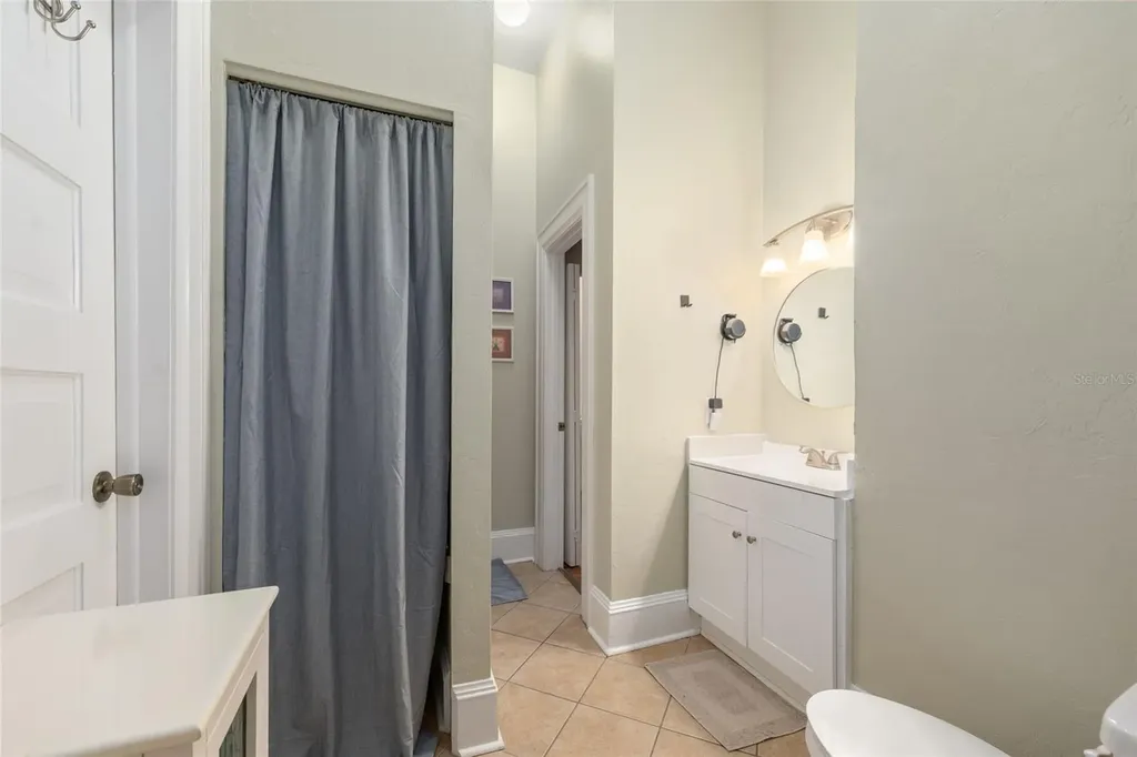 240 SW 3rd Street Gainesville FL 32601