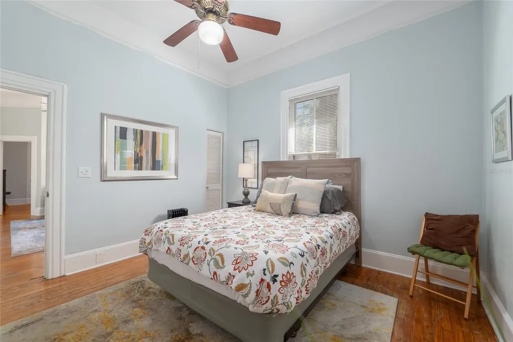 240 SW 3rd Street Gainesville FL 32601