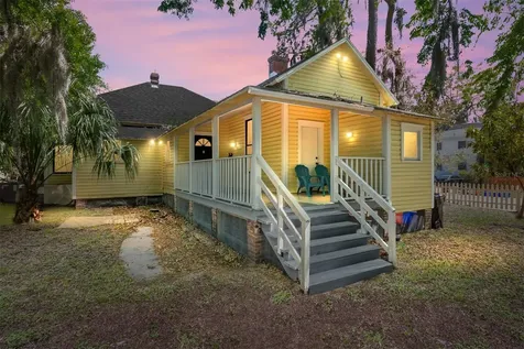 240 SW 3rd Street Gainesville FL 32601