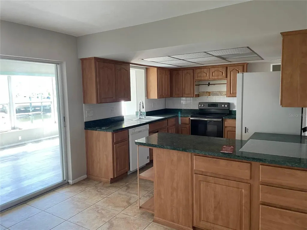 10307 Sandpiper Road W Bradenton FL 34209