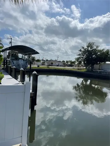 10307 Sandpiper Road W Bradenton FL 34209