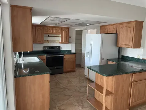 10307 Sandpiper Road W Bradenton FL 34209