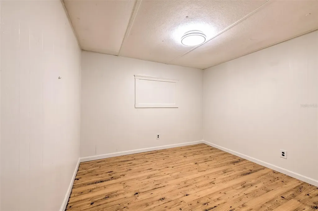 6028 136th Avenue N Clearwater FL 33760