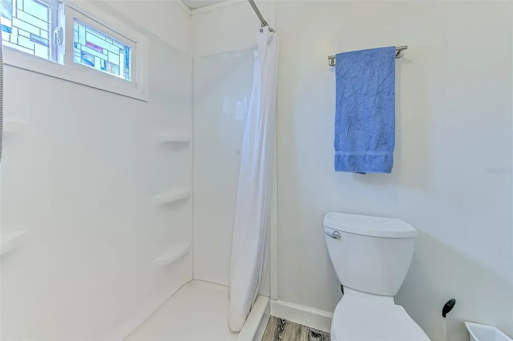 6028 136th Avenue N Clearwater FL 33760