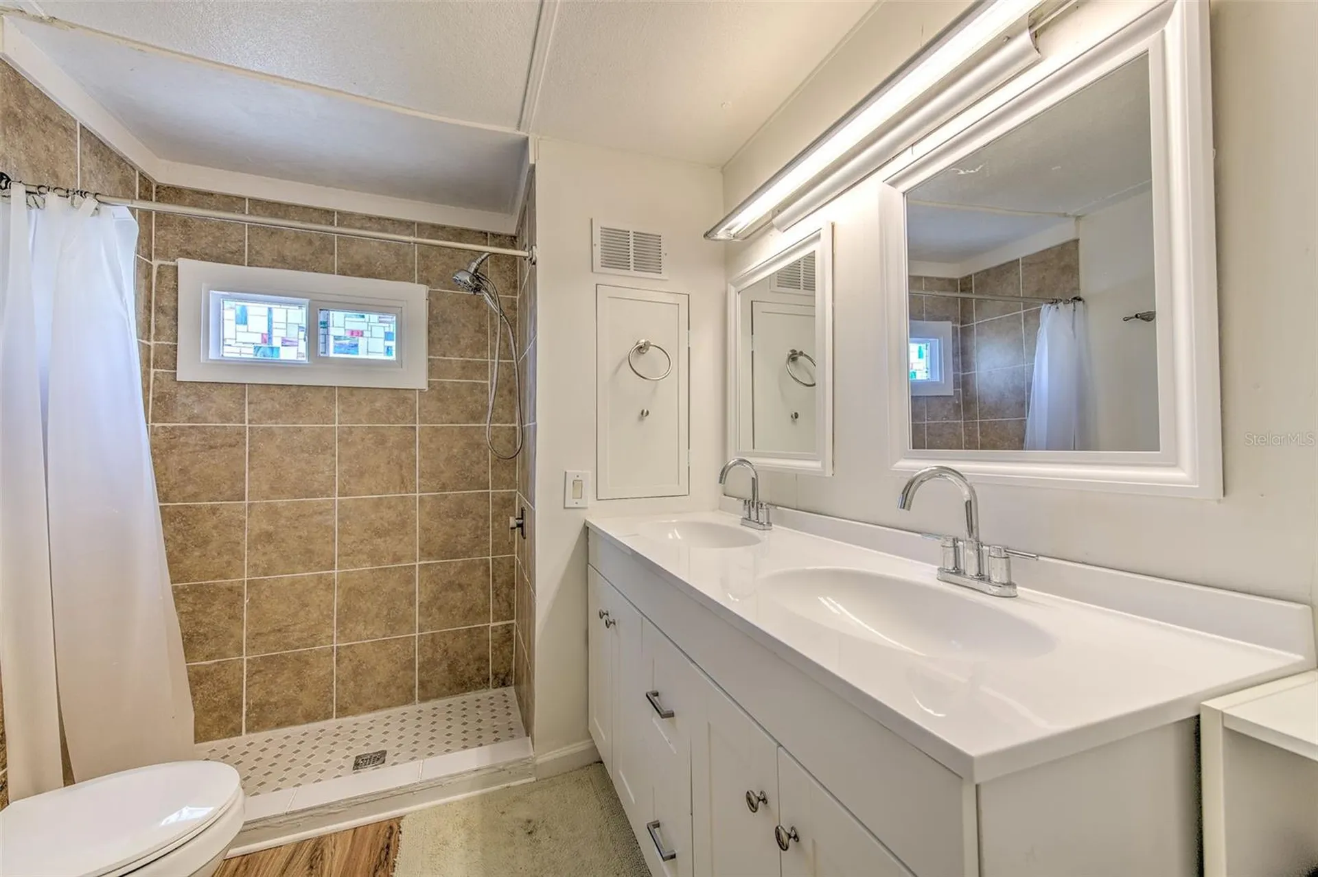 6028 136th Avenue N Clearwater FL 33760