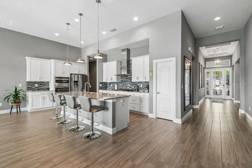 6911 Park Strand Drive Apollo Beach FL 33572