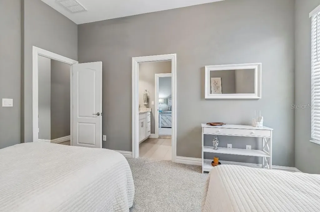 6911 Park Strand Drive Apollo Beach FL 33572
