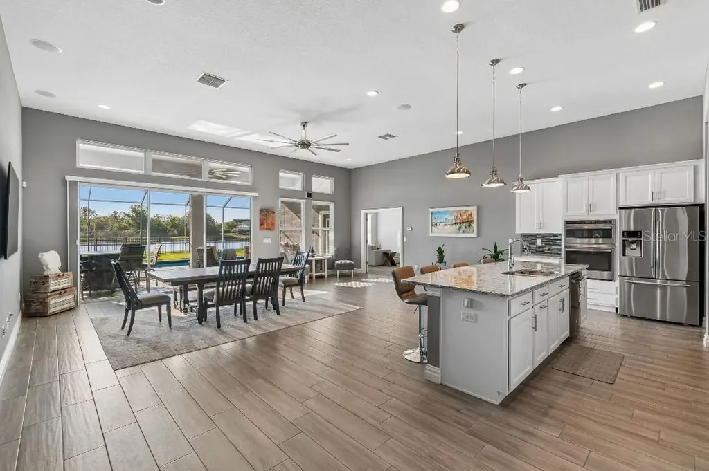 6911 Park Strand Drive Apollo Beach FL 33572