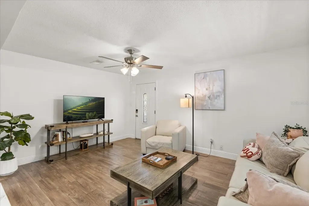 604 Foster Avenue Winter Garden FL 34787