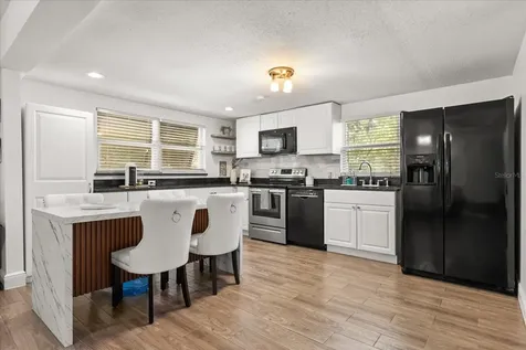 604 Foster Avenue Winter Garden FL 34787