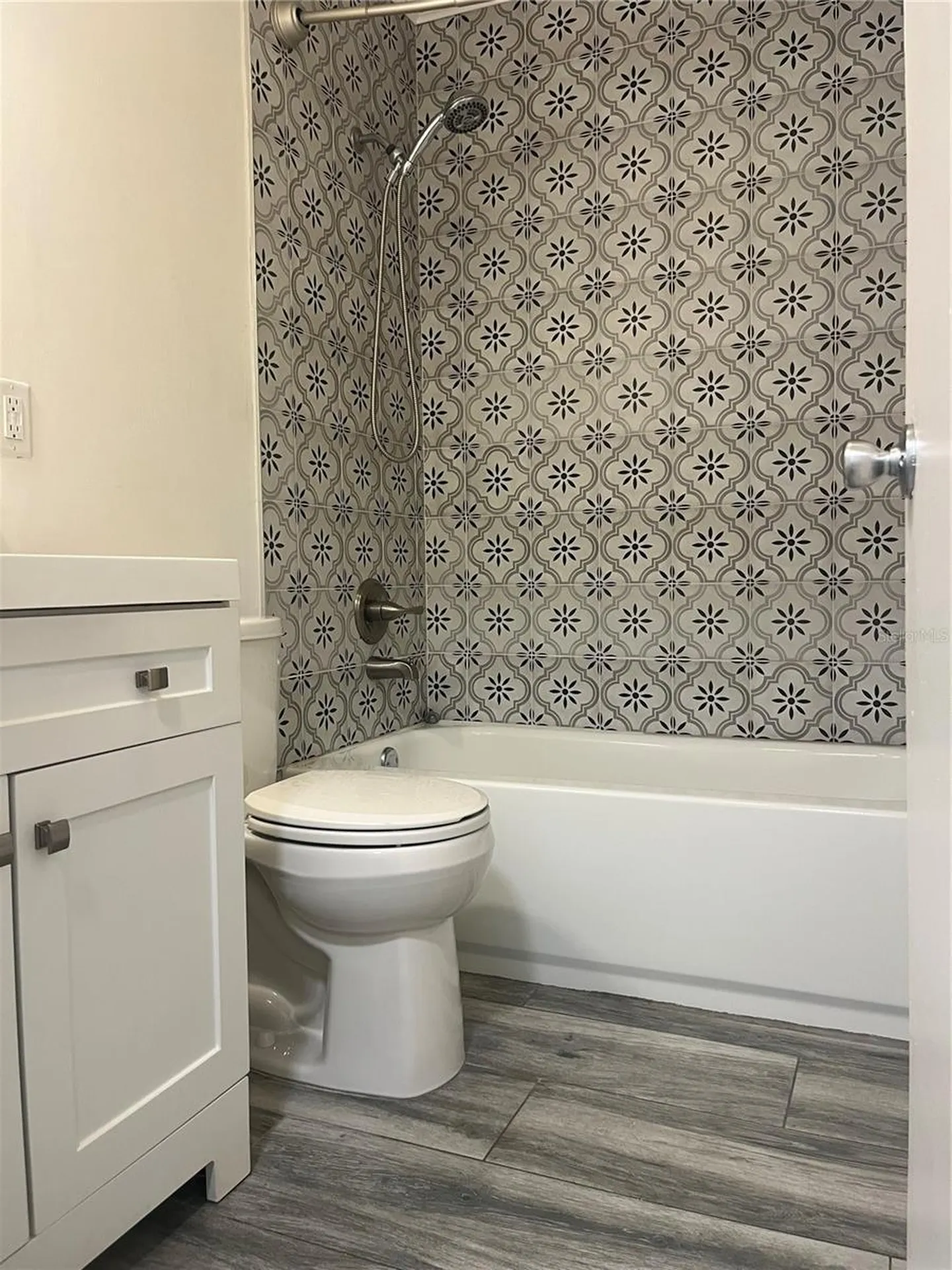 215 Fernwood Street Leesburg FL 34748