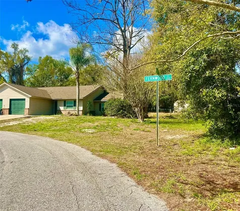 215 Fernwood Street Leesburg FL 34748