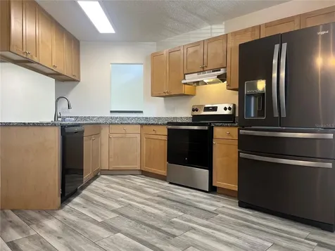 215 Fernwood Street Leesburg FL 34748