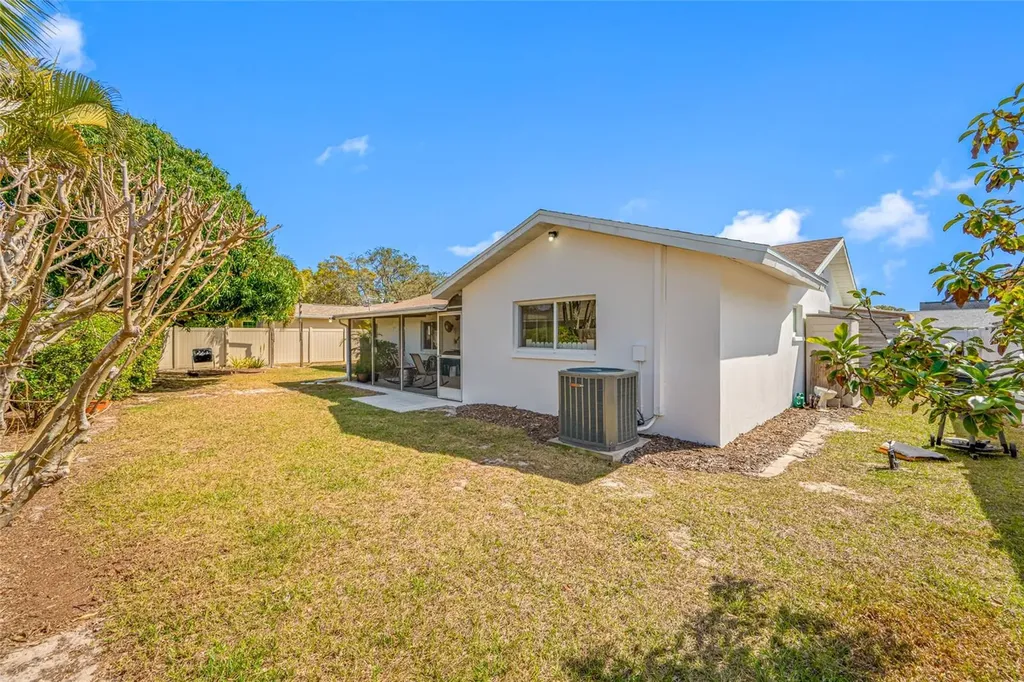12277 91st Avenue Seminole FL 33772