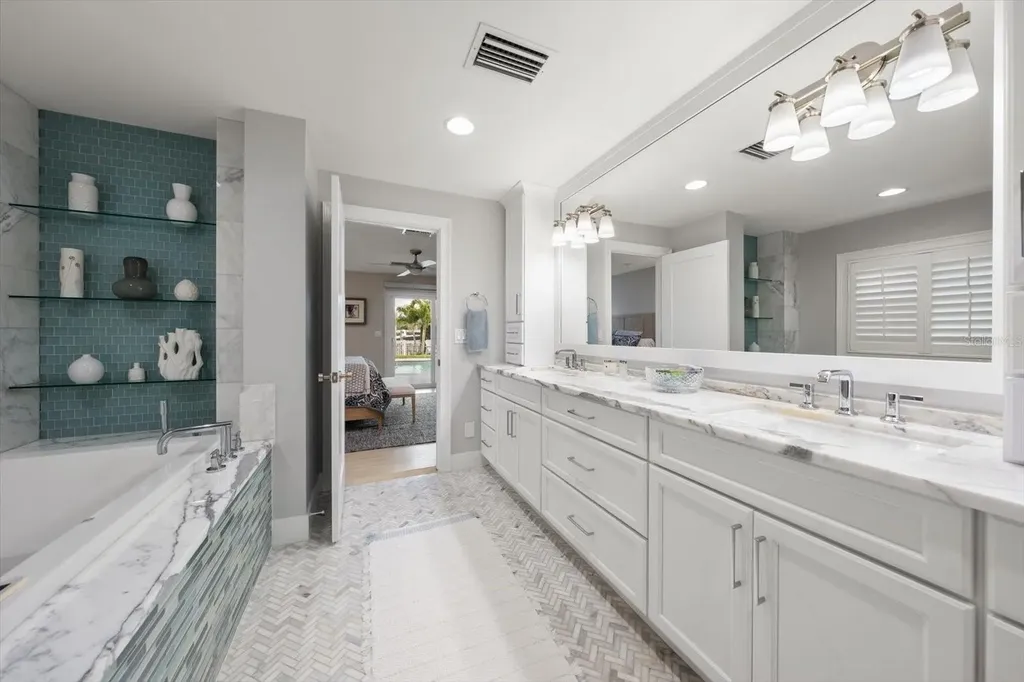 109 Driftwood Lane Largo FL 33770