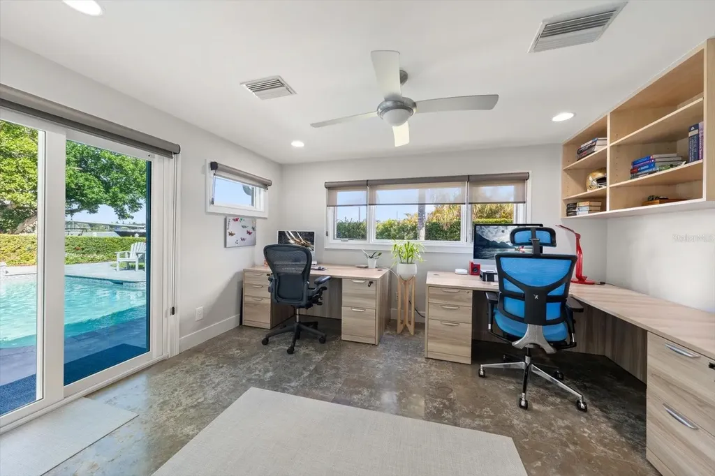 109 Driftwood Lane Largo FL 33770