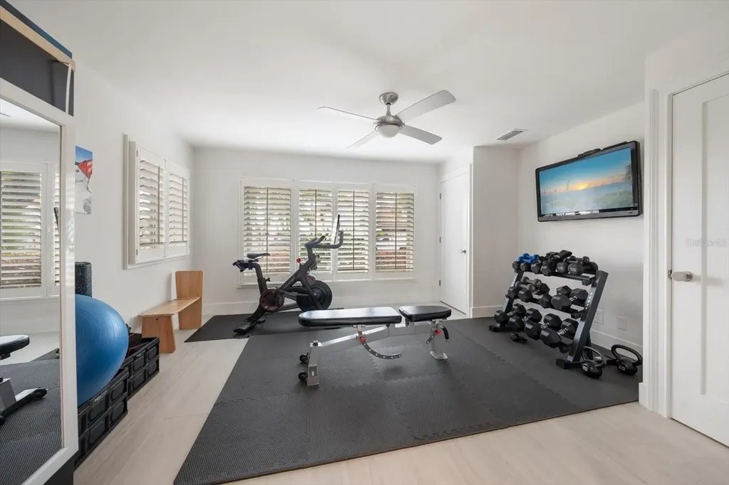 109 Driftwood Lane Largo FL 33770