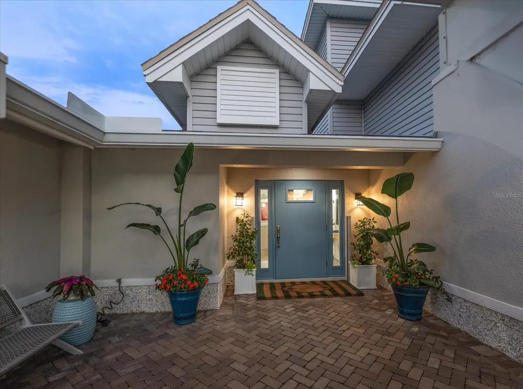 109 Driftwood Lane Largo FL 33770