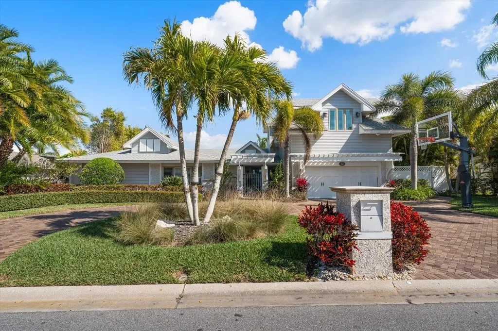 109 Driftwood Lane Largo FL 33770