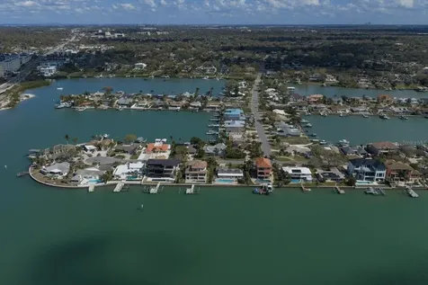 109 Driftwood Lane Largo FL 33770