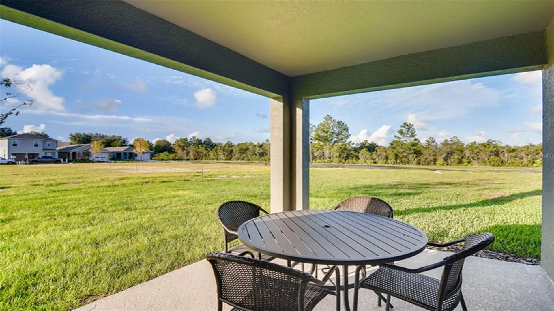 2069 Walnut Creek Drive Kissimmee FL 34744