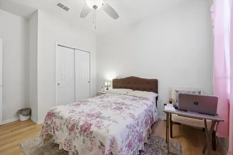 1917 Cayman Cove Circle St Cloud FL 34772