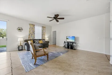1917 Cayman Cove Circle St Cloud FL 34772