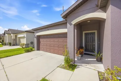 1917 Cayman Cove Circle St Cloud FL 34772