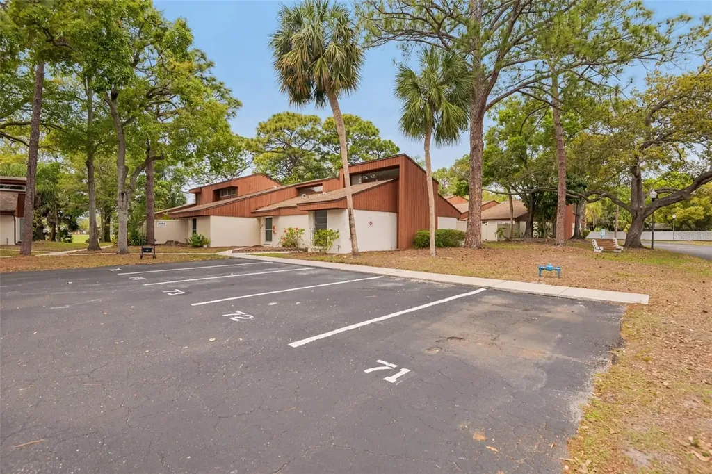 2064 Sunset Point Road Clearwater FL 33765