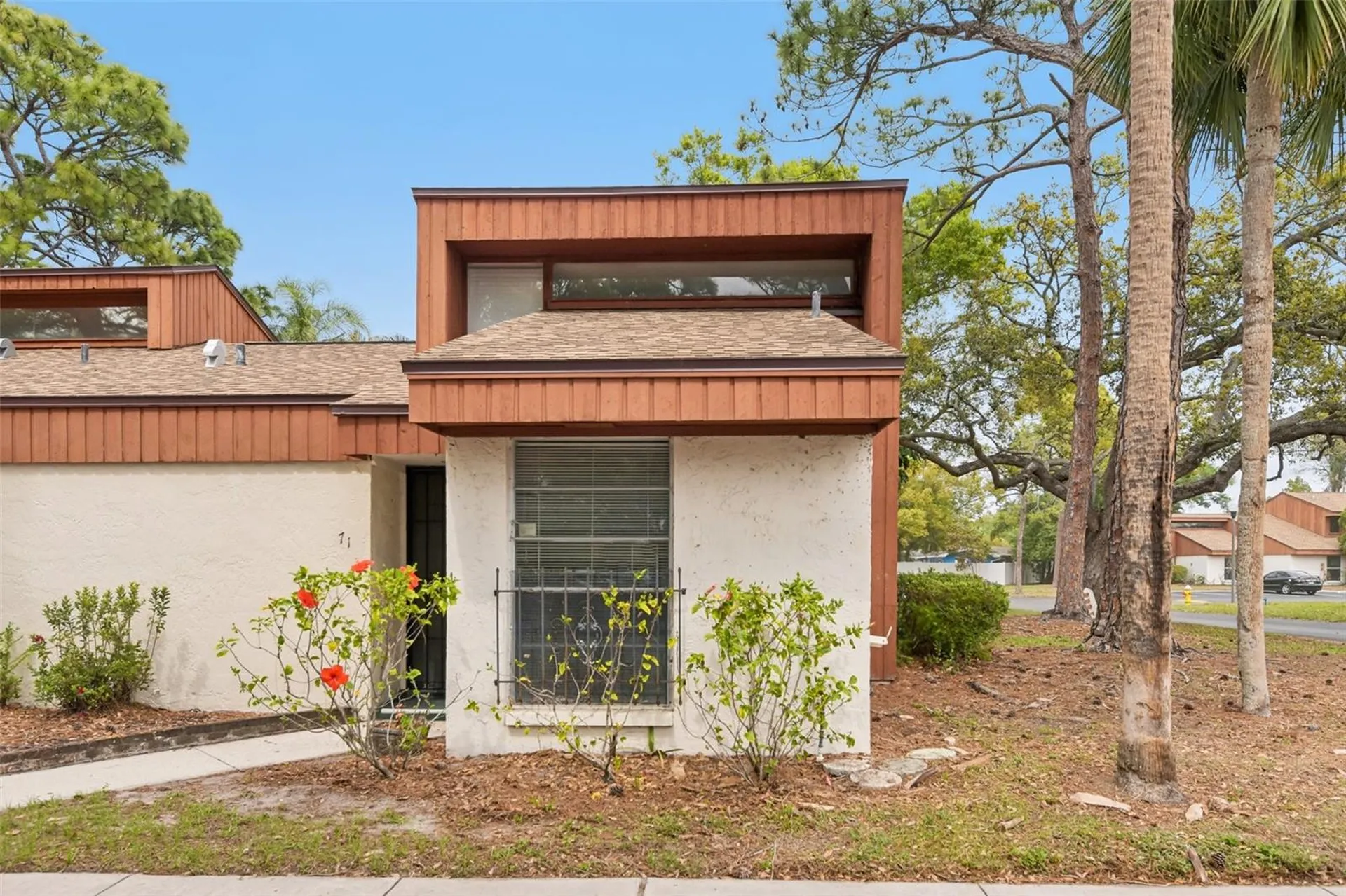 2064 Sunset Point Road Clearwater FL 33765