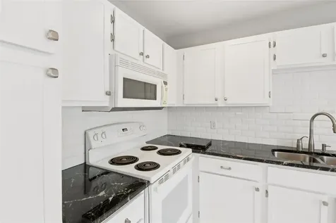 2064 Sunset Point Road Clearwater FL 33765