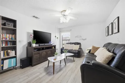 604 Heraldo Court Kissimmee FL 34758