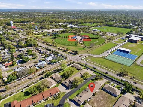 5905 36th Avenue Circle W Bradenton FL 34209