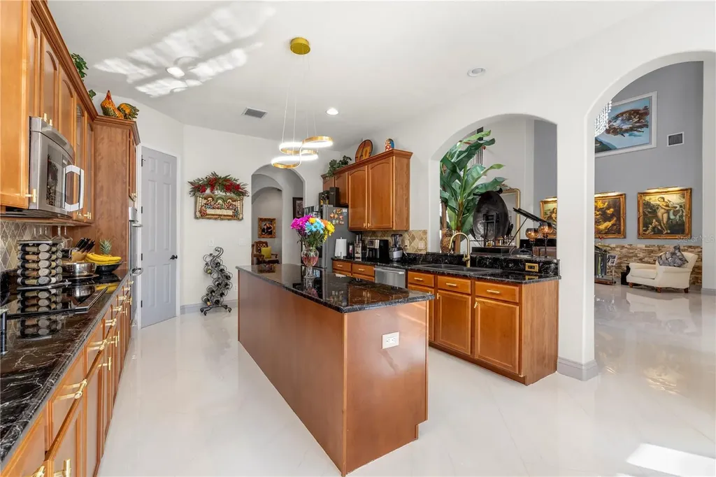 20120 Shady Hill Lane Tampa FL 33647