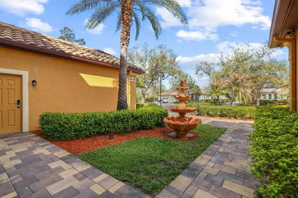 20120 Shady Hill Lane Tampa FL 33647