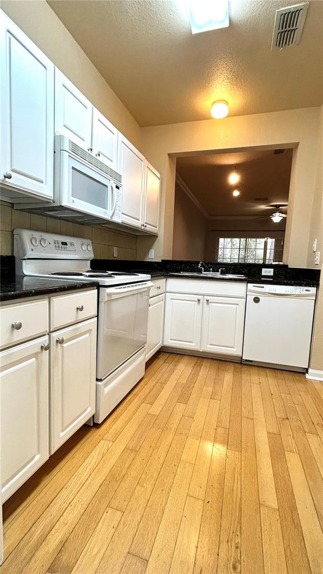 4988 NW 43rd Avenue Gainesville FL 32606