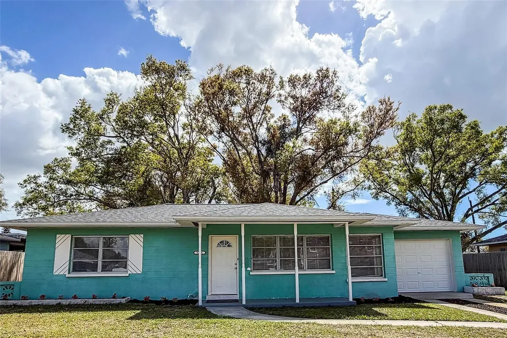 5236 32nd Terrace N St Petersburg FL 33710