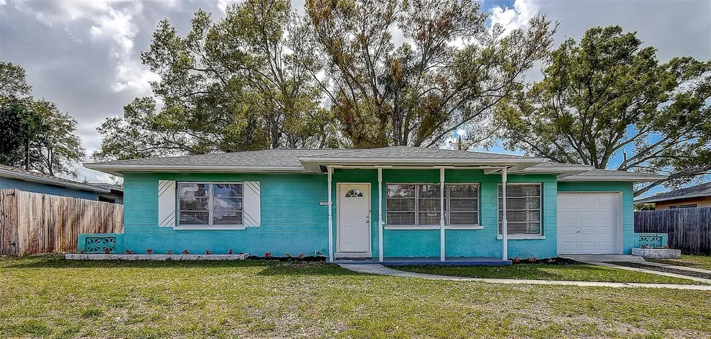 5236 32nd Terrace N St Petersburg FL 33710