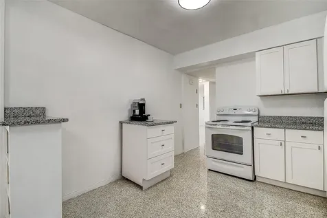 5236 32nd Terrace N St Petersburg FL 33710