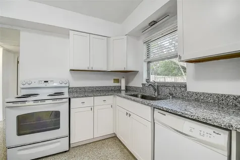 5236 32nd Terrace N St Petersburg FL 33710
