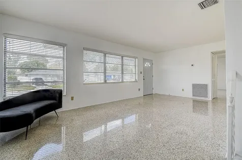 5236 32nd Terrace N St Petersburg FL 33710