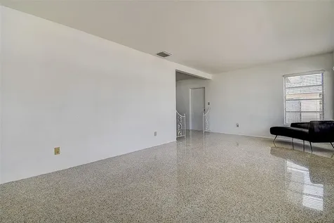 5236 32nd Terrace N St Petersburg FL 33710